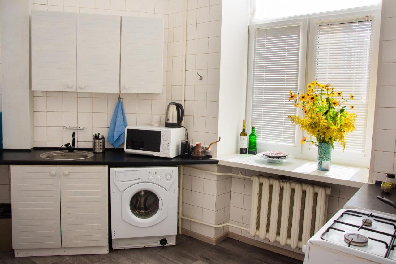 Entire 2-Bedroom Authentic Flat Kiev Exterior photo